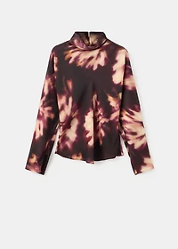 Tie-dye turtleneck blouse