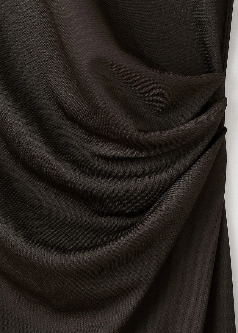 Fitted dress with bell sleeves