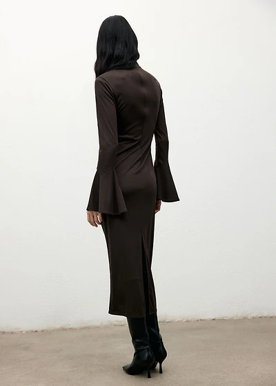 Fitted dress with bell sleeves