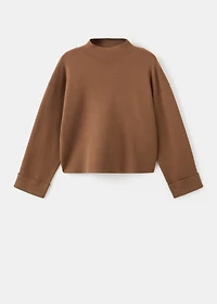 High collar sweater