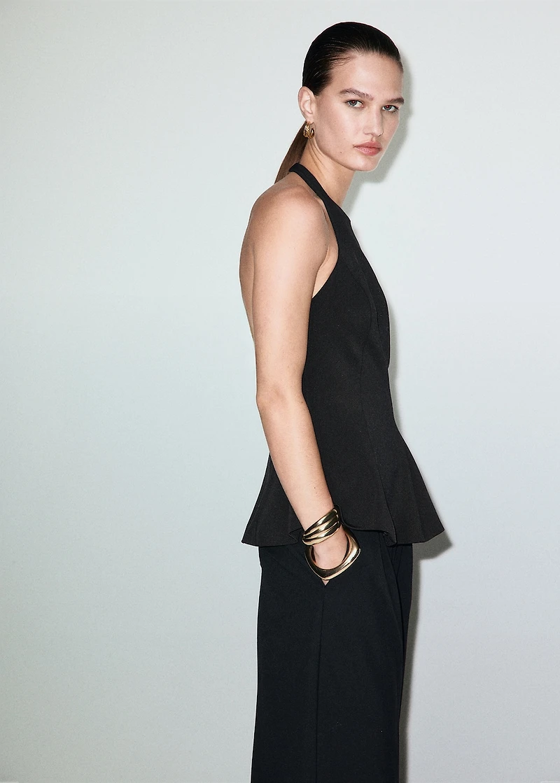 Peplum top with halter neck