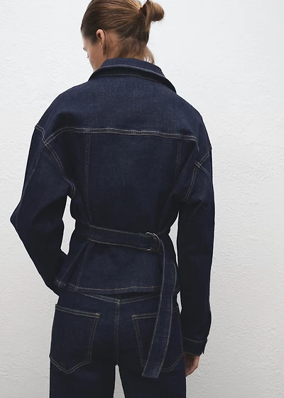 Fitted denim jacket with pockets