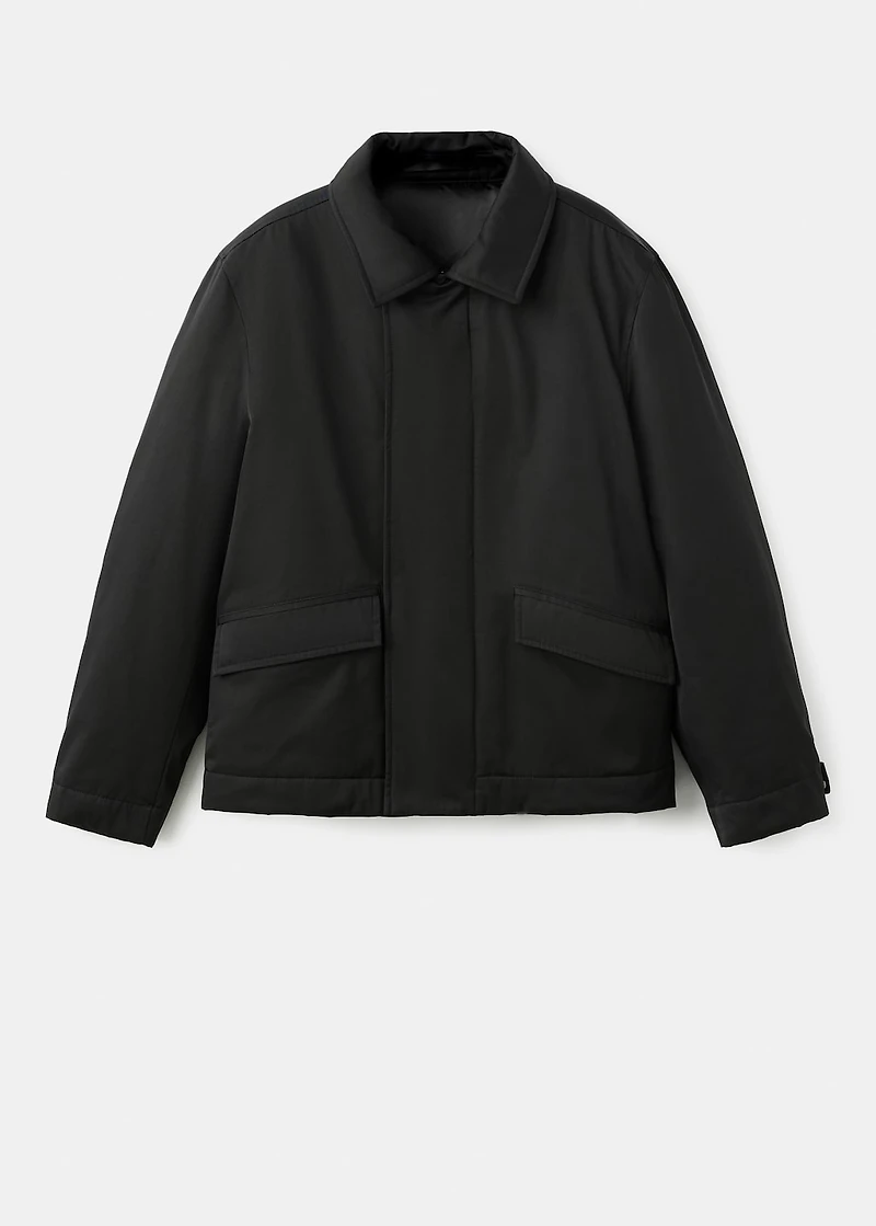 Water-repellent jacket with pockets