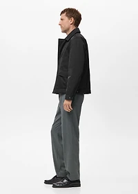 Water-repellent jacket with pockets