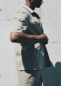 Shirt with pockets and bowling collar