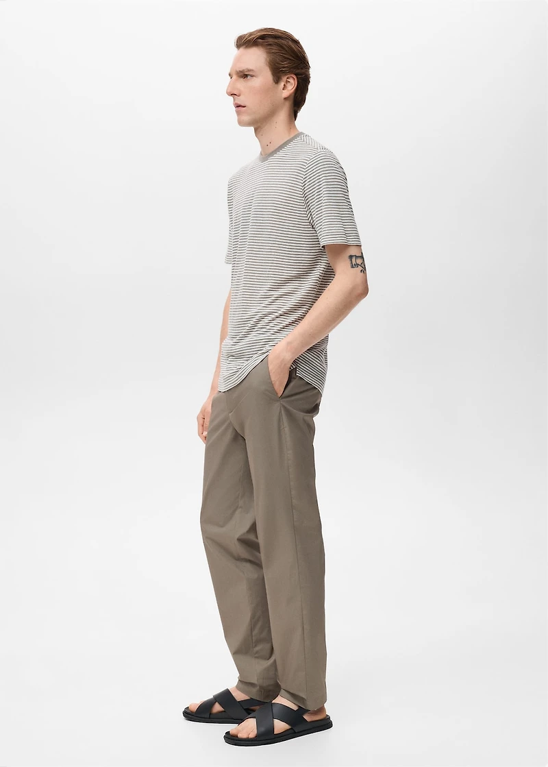 100% slim-fit cotton pants