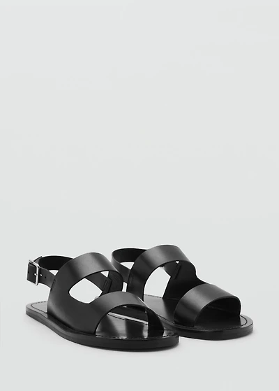 Leather sandals with straps
