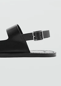 Leather sandals with straps