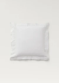 Two pillowcases with lace detail 60x60 cm