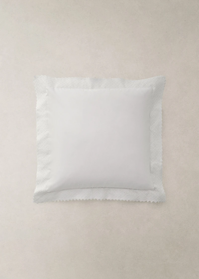 Two pillowcases with lace detail 60x60 cm