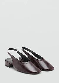 Block heel leather shoes