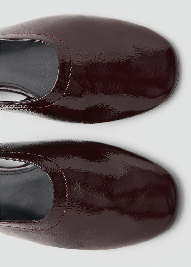 Block heel leather shoes