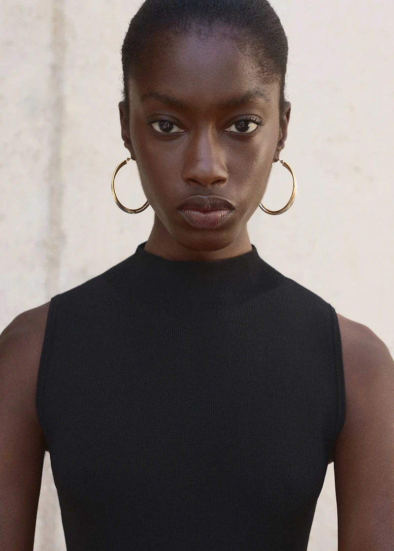 Combined dress with perkins collar