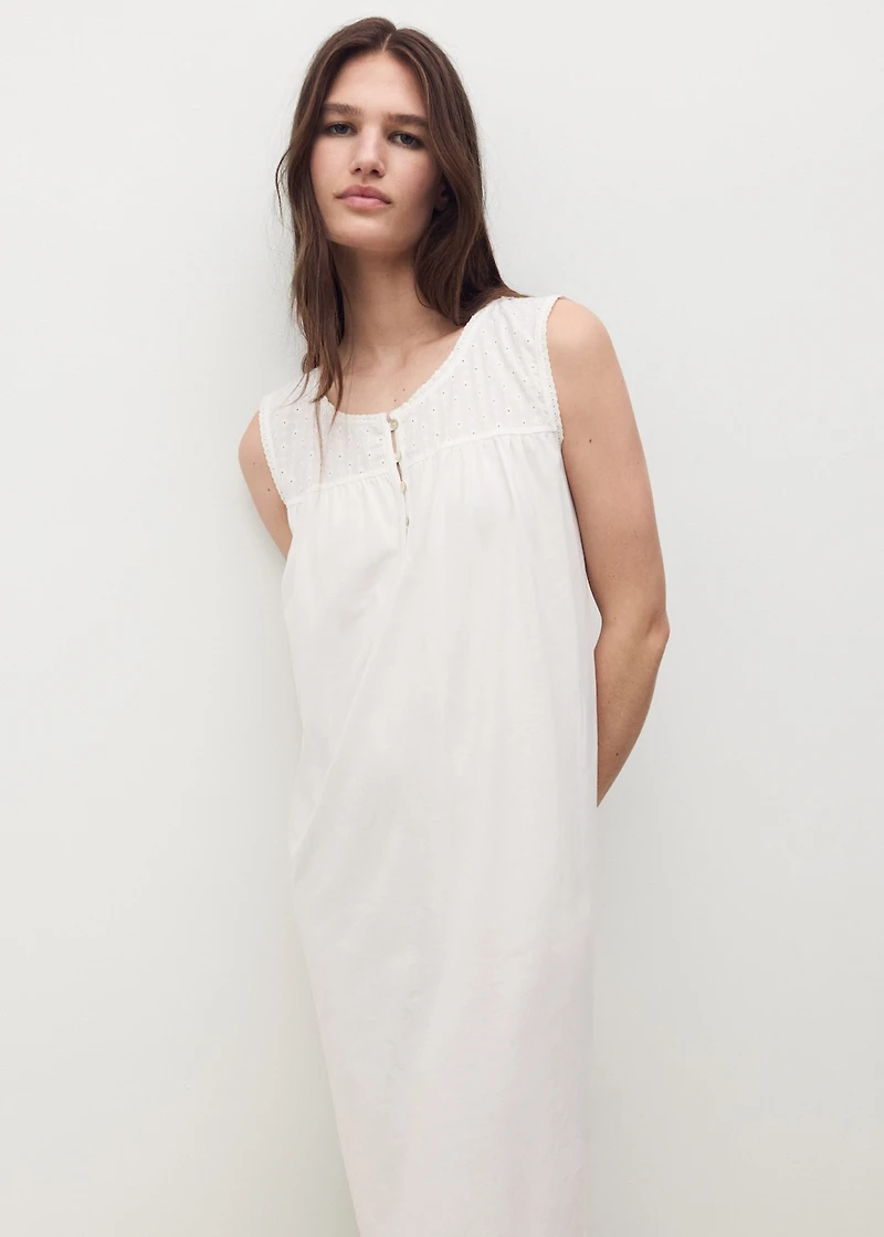 Cotton nightdress with embroidered detail