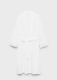 Cotton robe with lace