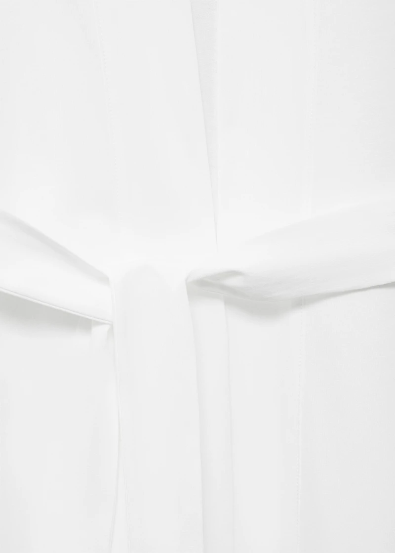 Cotton robe with lace