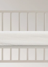 Cotton yarn-dyed fitted sheet with mini-check pattern for cot