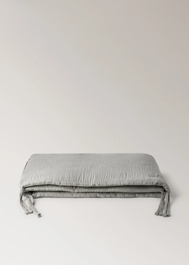 Cotton gauze protector for cot