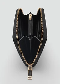 Medium wallet with croc effect