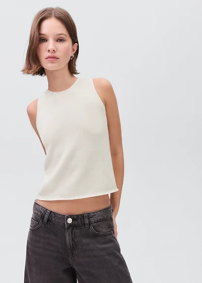 Knitted top with drawstring