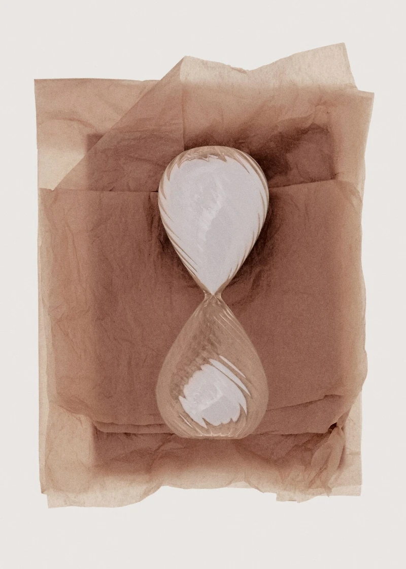 Medium spiral hourglass