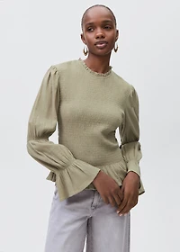 Ruched blouse with ruffles