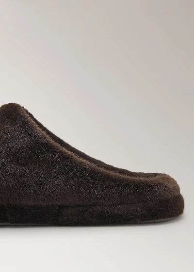 Fur mule slippers with stitching detail