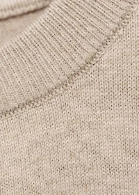 Knitted sweater with ribbed details