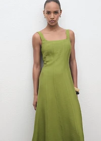 Midi-dress with stitching
