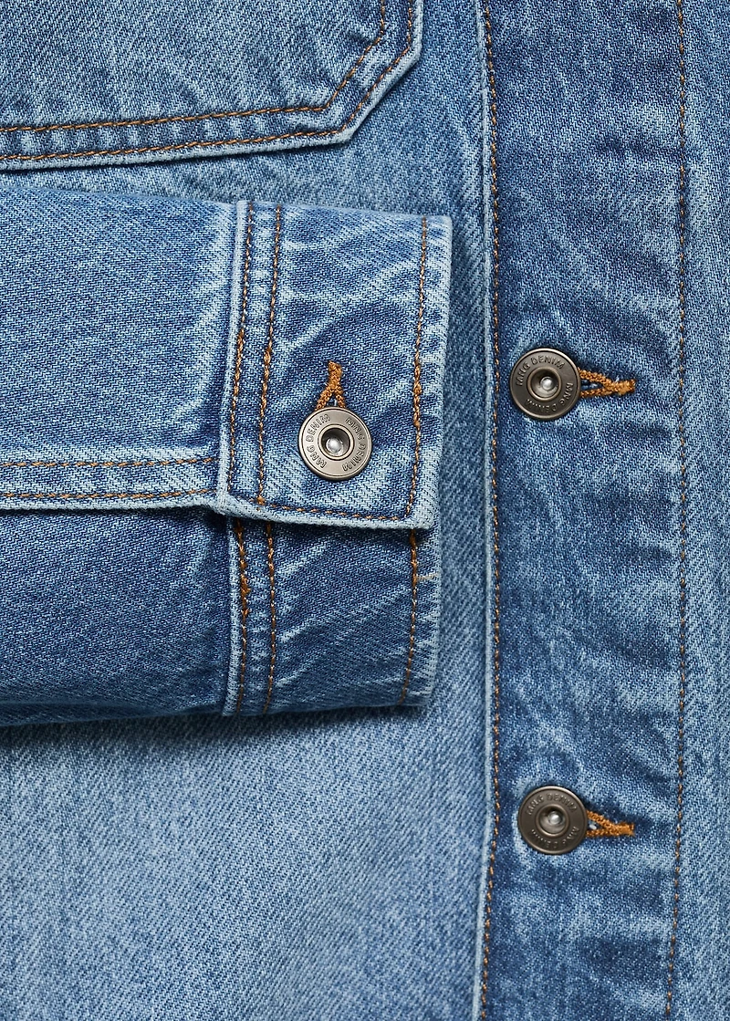Denim jacket pockets