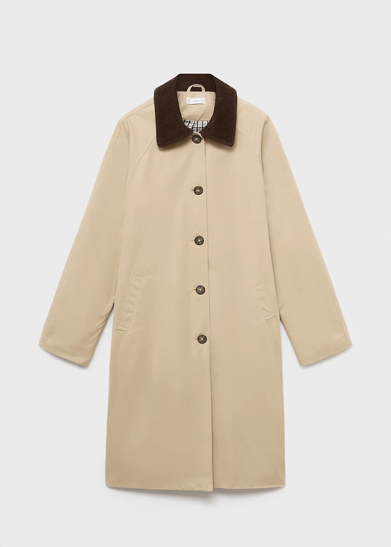 Trench coat with contrasting collar
