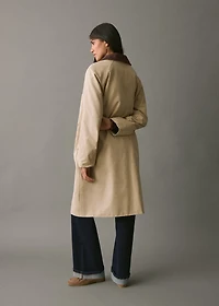 Trench coat with contrasting collar