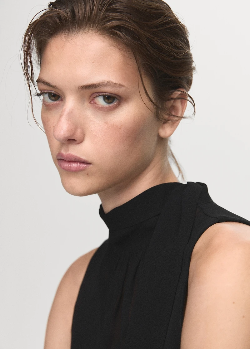 Bow cut-out detail dress