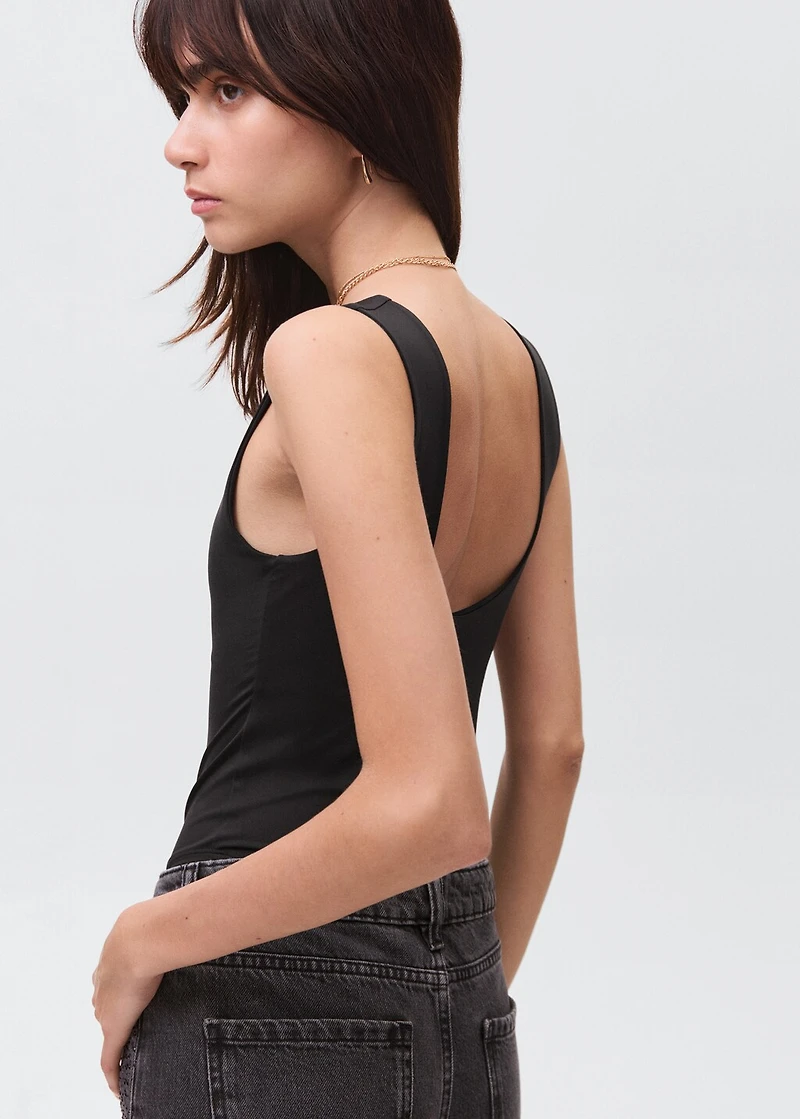 Elastic plain body suit