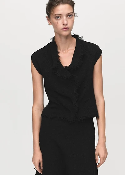 Tweed skirt with frayed hem