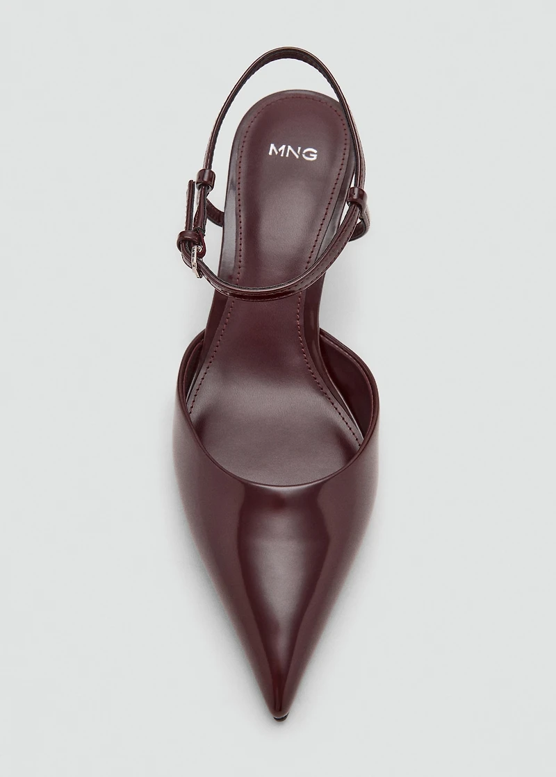 Kitten-heeled shoes with ankle strap