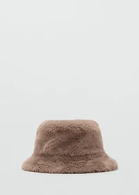 Fur-effect hat