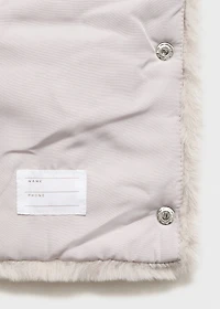 Fur-effect cape vest