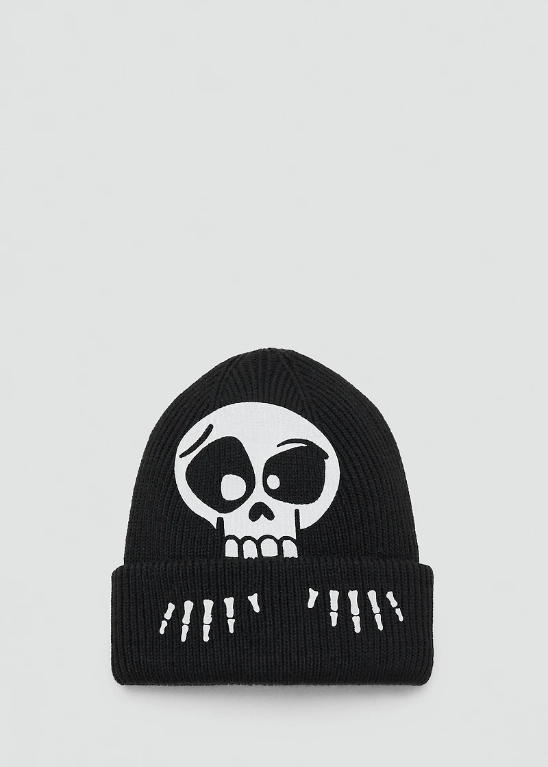 Skull knit beanie