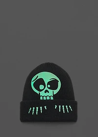 Skull knit beanie