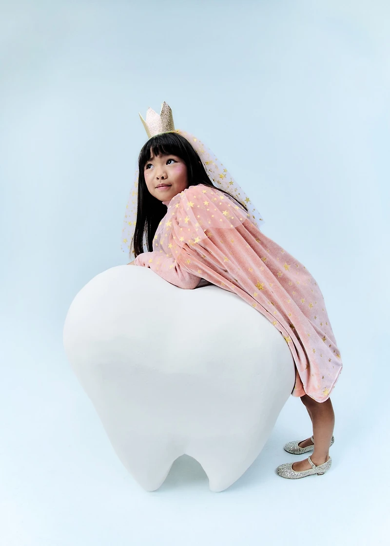 Tulle cape with glitter stars