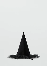 Witch hat with tulle stars