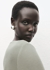 Ribbed long-sleeved t-shirt