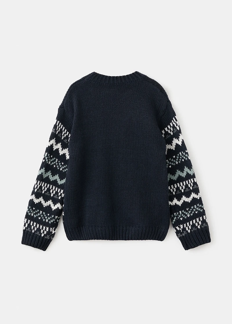 Knitted sweater with trim