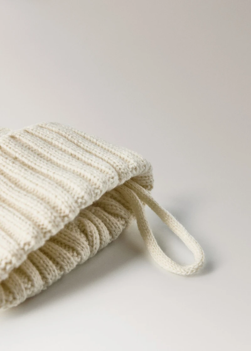 Cable-knit Christmas stocking