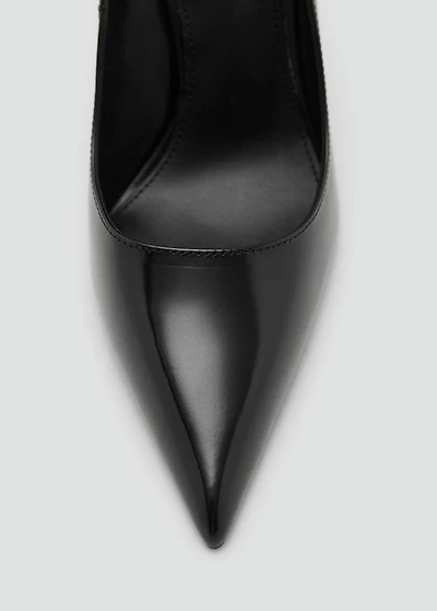 Pointed-toe leather heeled shoes