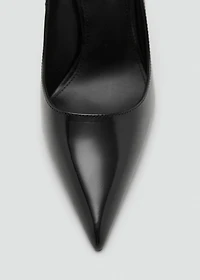 Pointed-toe leather heeled shoes