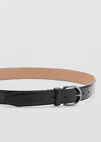 100% beaten leather belt