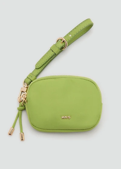 Nylon purse with zip