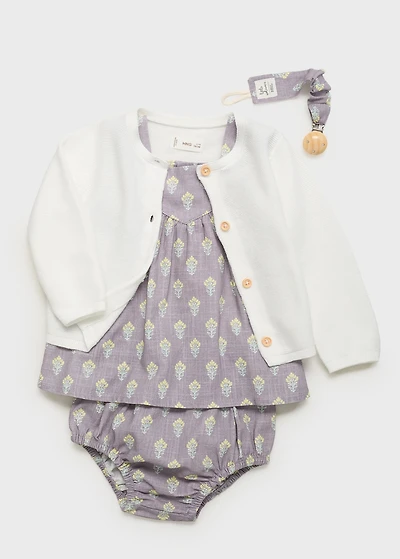 Knitted button cardigan